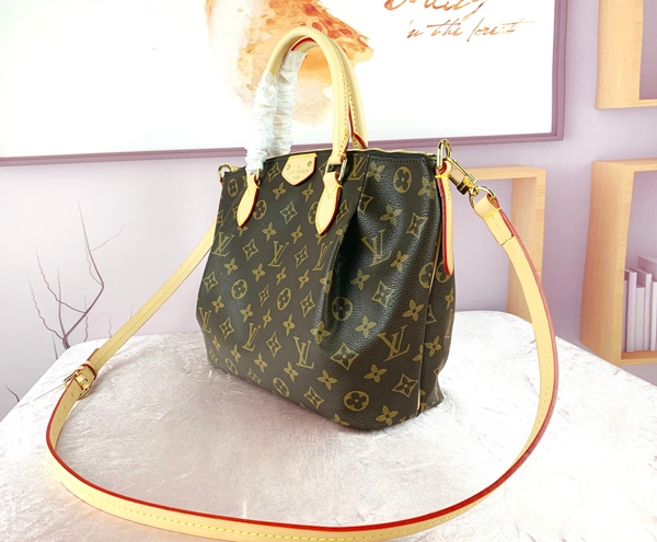 ルイヴィトンバッグ側面デザイン